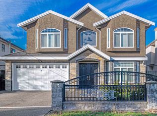 7821 17th Ave, Burnaby, BC V3N1M1