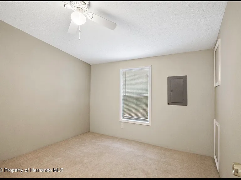 138 Arkays Ave — Photo 7