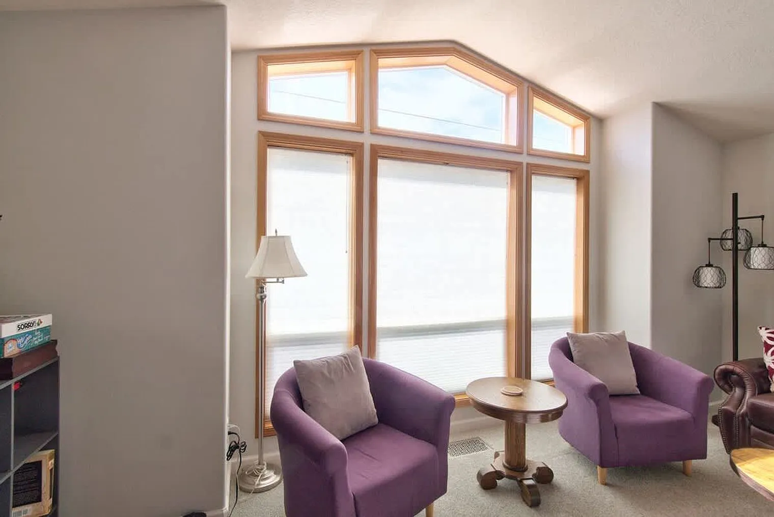 2 bed, 2.0 bath, 1560 sqft, $7,464 — Photo 3