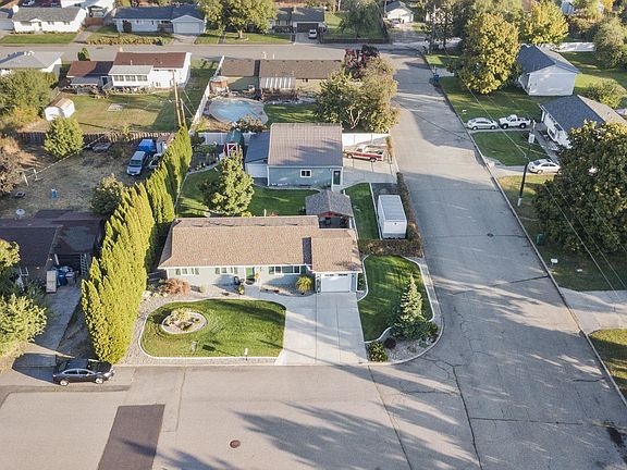 3rd image of 13619 E 6th Ave
