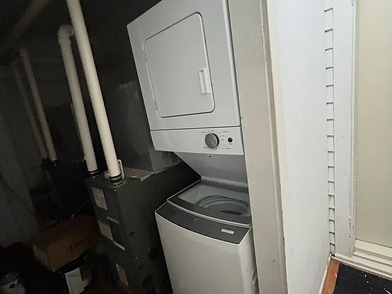 624 Beech St #1 — Photo 13