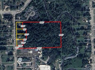 614 N Adelaide St, Fenton, MI 48430