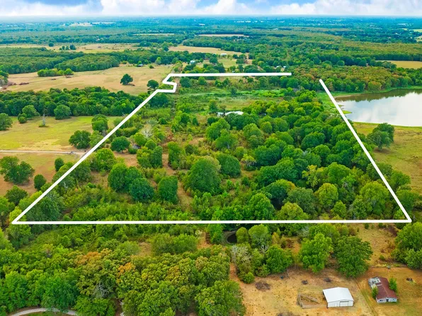 1713 County Road 43500, Paris, TX 75462