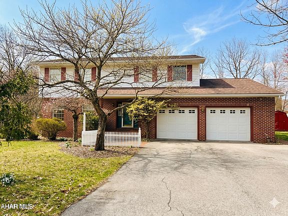 2nd image of 191 Godfrey Ln