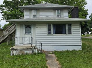 1003 Bluff St #1/2, Cedar Falls, IA 50613