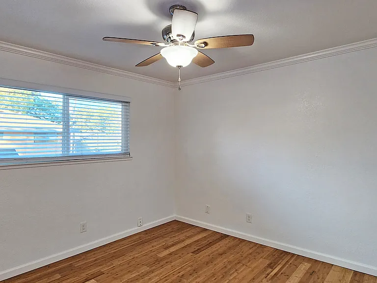 1430 V St #2 — Photo 17