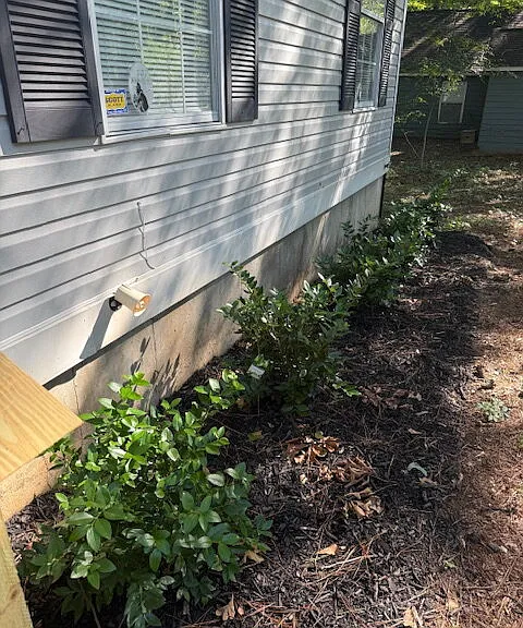 104 N Meade Dr — Photo 3