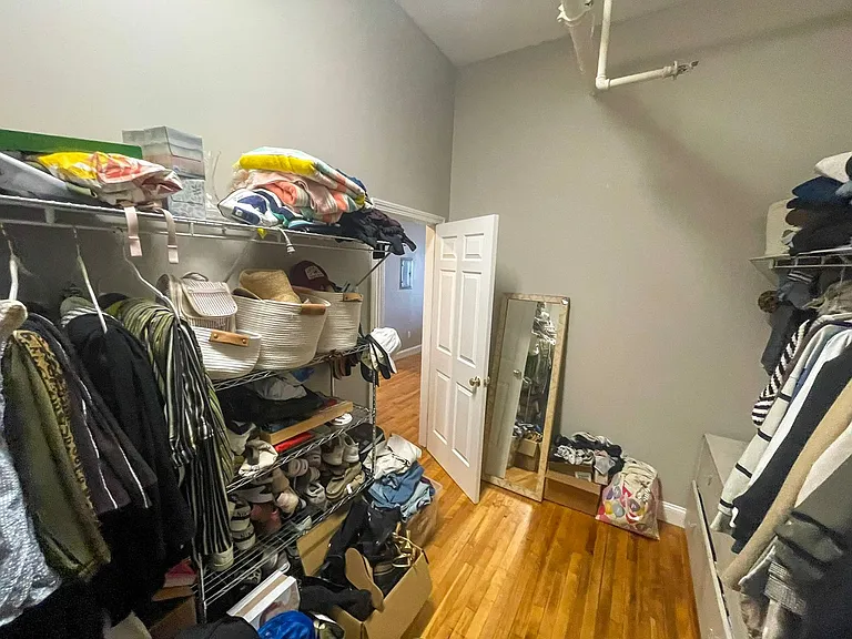 10 Franklin Plz #1 — Photo 13