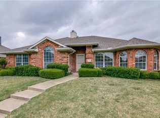 4205 Pointe Loma Dr, Rowlett, TX 75088