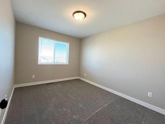 5th image of 2325 Excel Dr #E2201