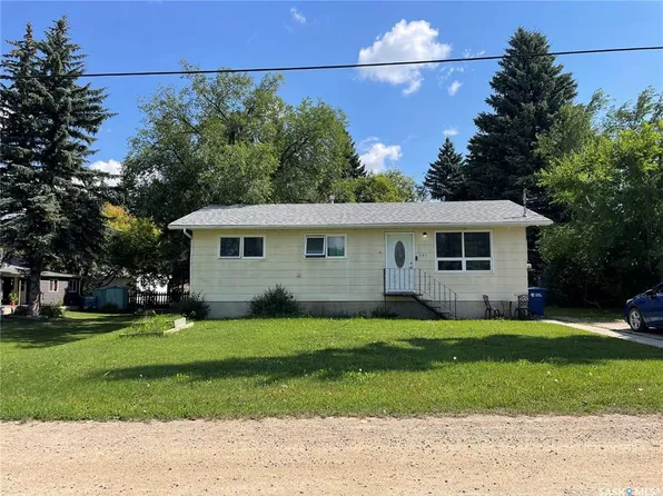 907 Grove STREET, Whitewood, SK S0G 5C0