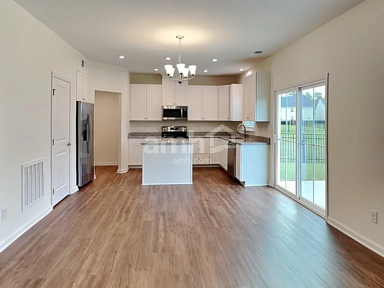 5320 Cairo Ct — Photo 6