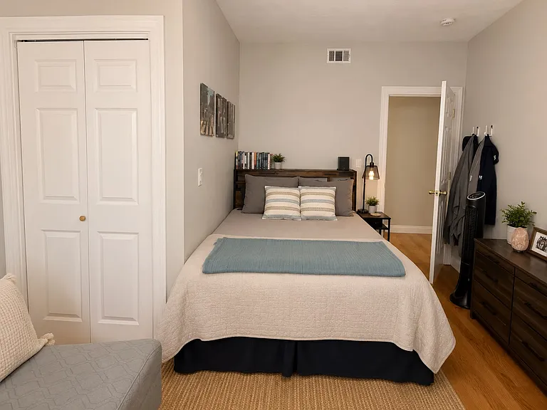 13 Hendry St #3 — Photo 5