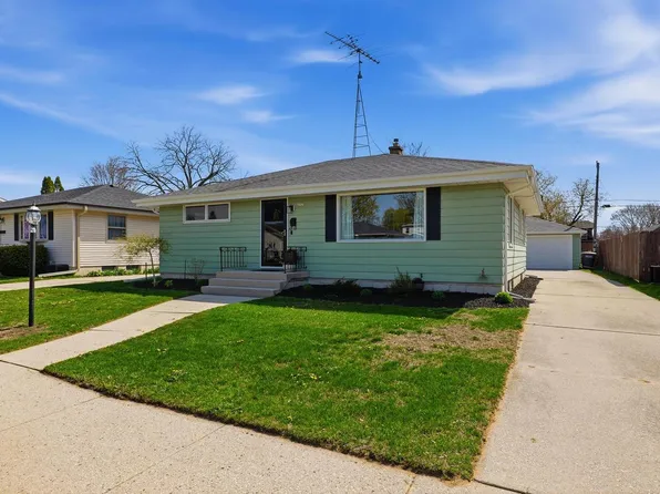 2725 S 11th STREET, Sheboygan, WI 53081