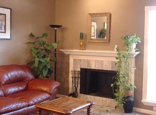 8600 Coppertowne Ln APT 104, Dallas, TX 75243