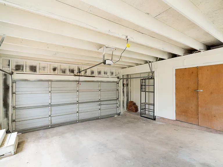 731 Garden Meadow Dr — Photo 27