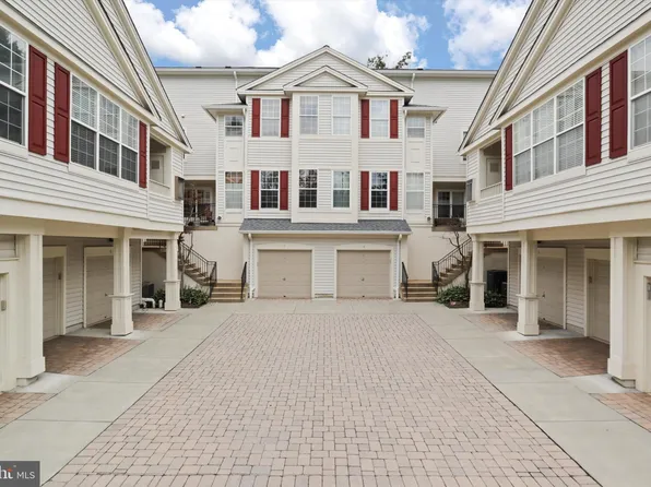 11408 Gate Hill Pl Unit F, Reston, VA 20194