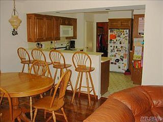 2nd image of 101 Belmont Cir