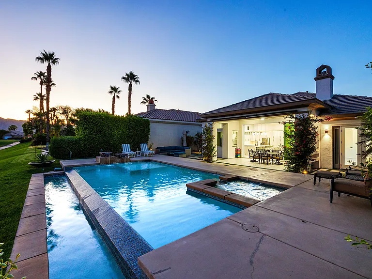 Message us today to secure your Palm Springs getaway!