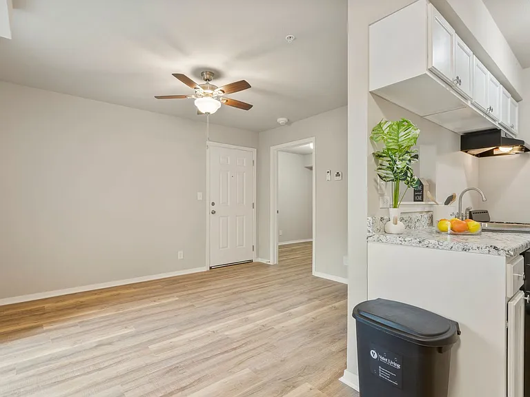 Harper's Lodge Apartments - Don't Miss Out Save Up to $300 When You Move In! — Photo 31
