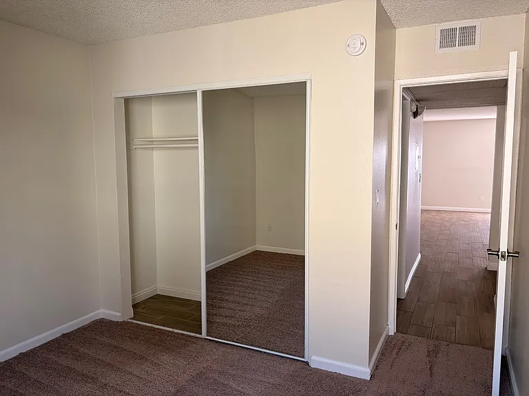 630 N Howard Ave #1 — Photo 7