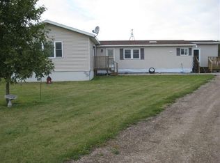 38914 160th St NW, Warren, MN 56762