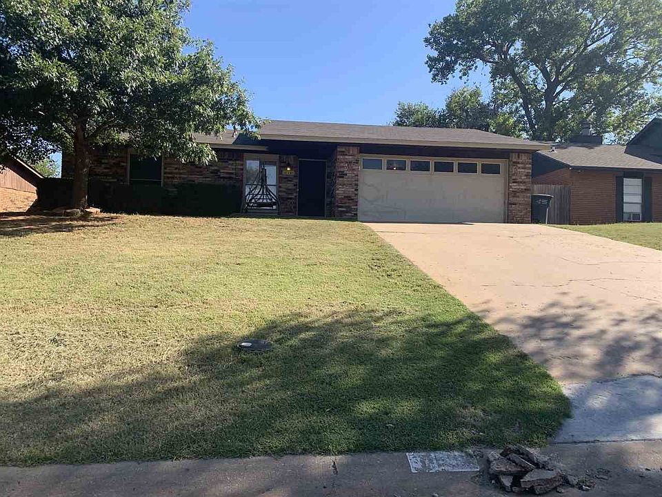 1st image of 1113 Hillside Dr