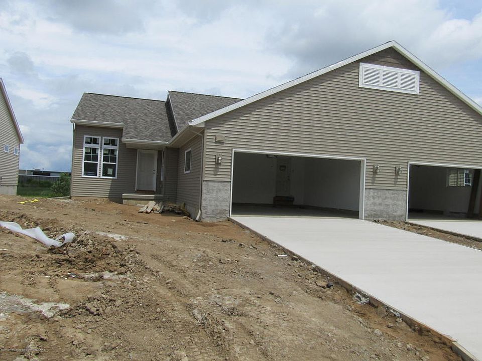 1st image of 381 Barrington Cir #59
