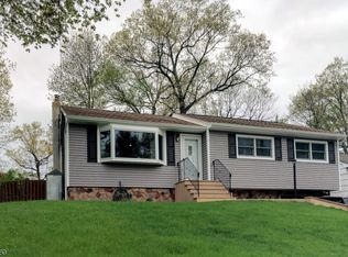 8 William St, Rockaway, NJ