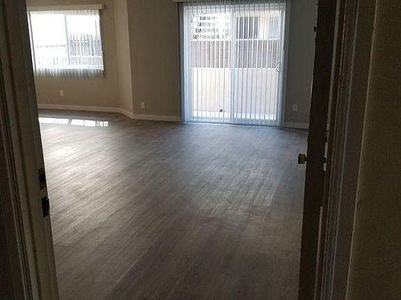 4th image of 1719 Federal Ave APT 2