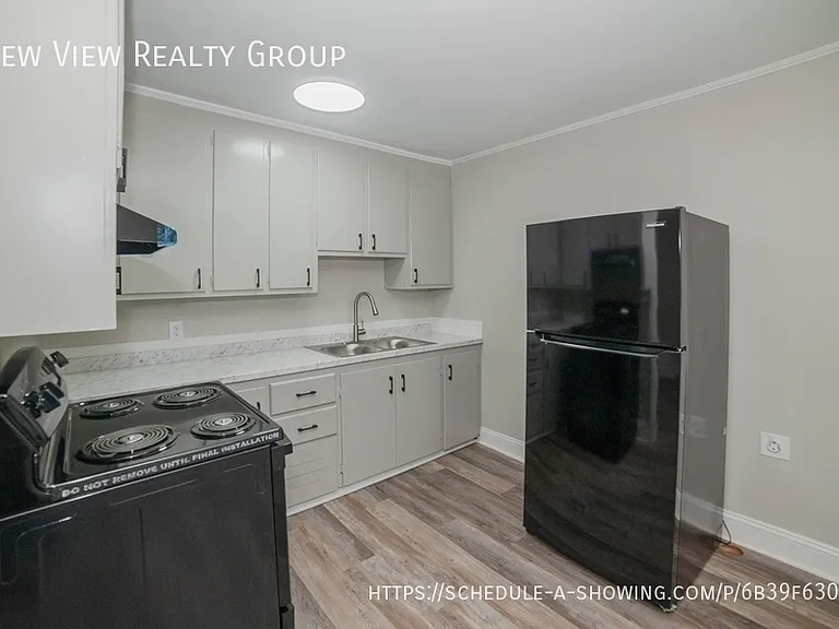 5115 Higgins St — Photo 11