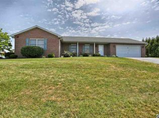 1119 Stoneybrook Dr, Harrisburg, PA 17111