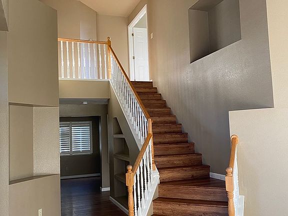 3rd image of 4200 Wild Ivy Ln