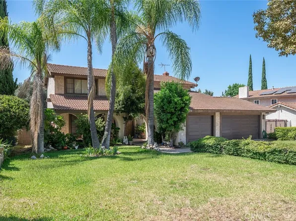 2796 Base Line Rd, La Verne, CA 91750