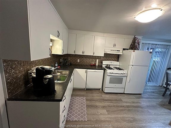 5th image of 7083 Base Line