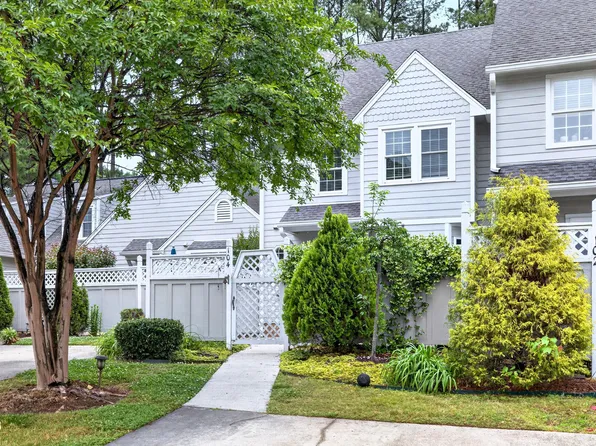 104 Spring Cove Dr, Cary, NC 27511