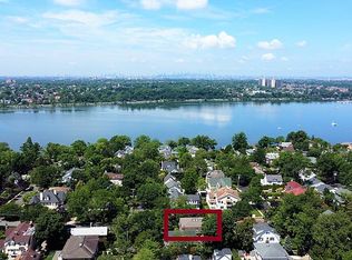 203 Arleigh Rd, Little Neck, NY 11363