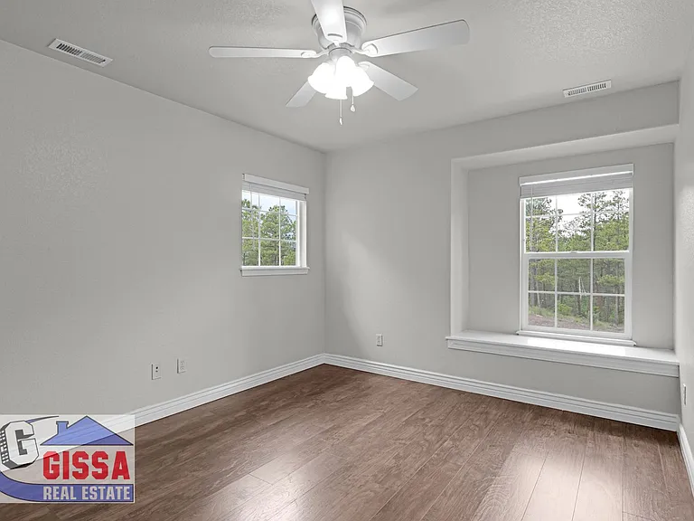 1043 Longspur Ln — Photo 42