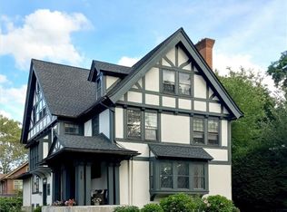 282 Barrington St, Rochester, NY 14607