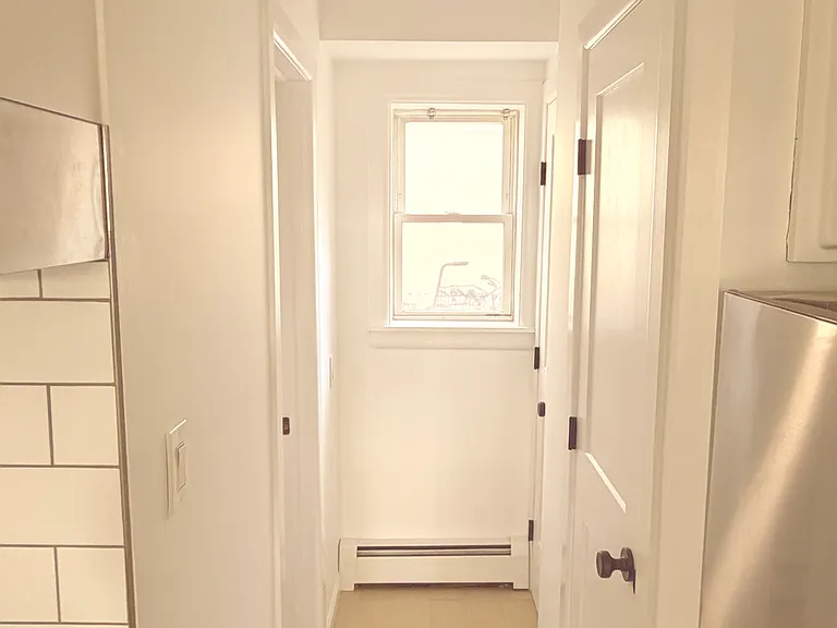 15 New Hampshire St #18 — Photo 6