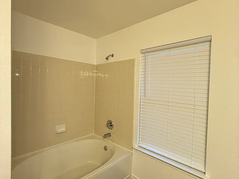 13328 Alysheba Dr — Photo 24