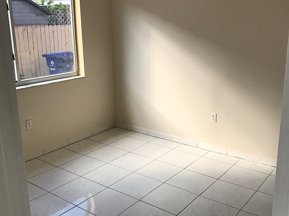 4th image of 8020 NW 10th St Unit 7