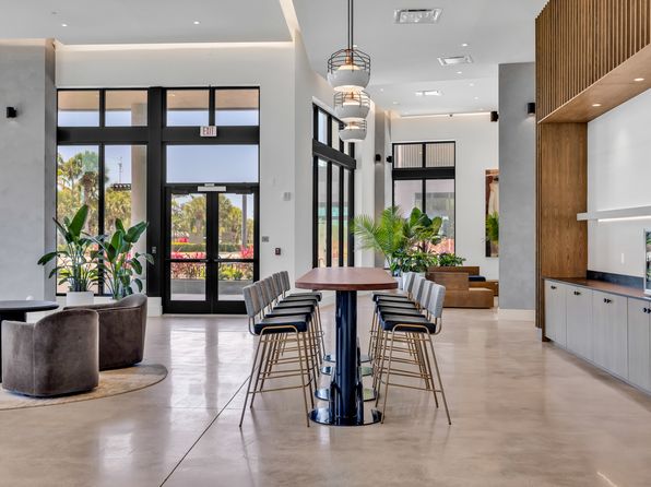 3801 N Dixie Hwy #38-615