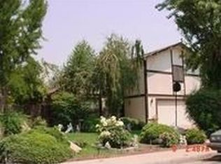 1126 N Klein Ave, Reedley, CA 93654