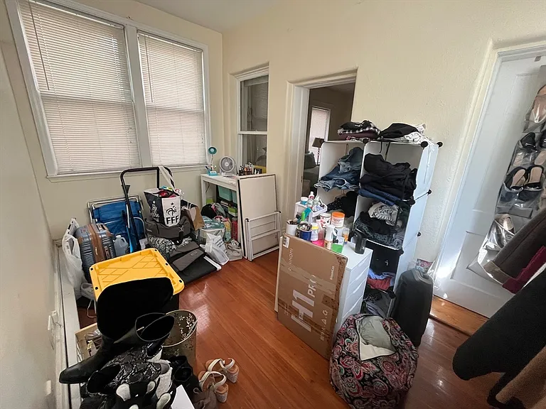1033 Beacon St #1 — Photo 22