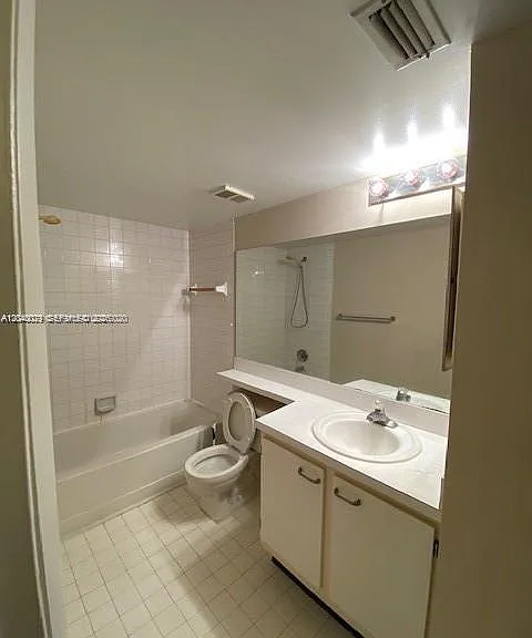 7630 Westwood Dr #327 — Photo 16