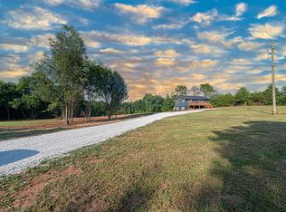 465 County Farm Rd, Madisonville, TN 37354