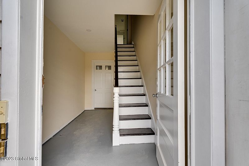3rd image of 438 East Street