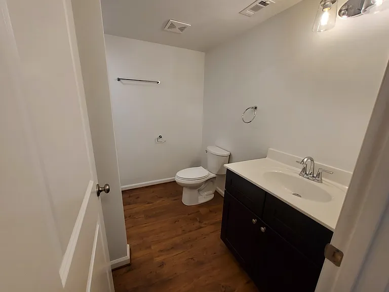 2217 Martintown Rd — Photo 8