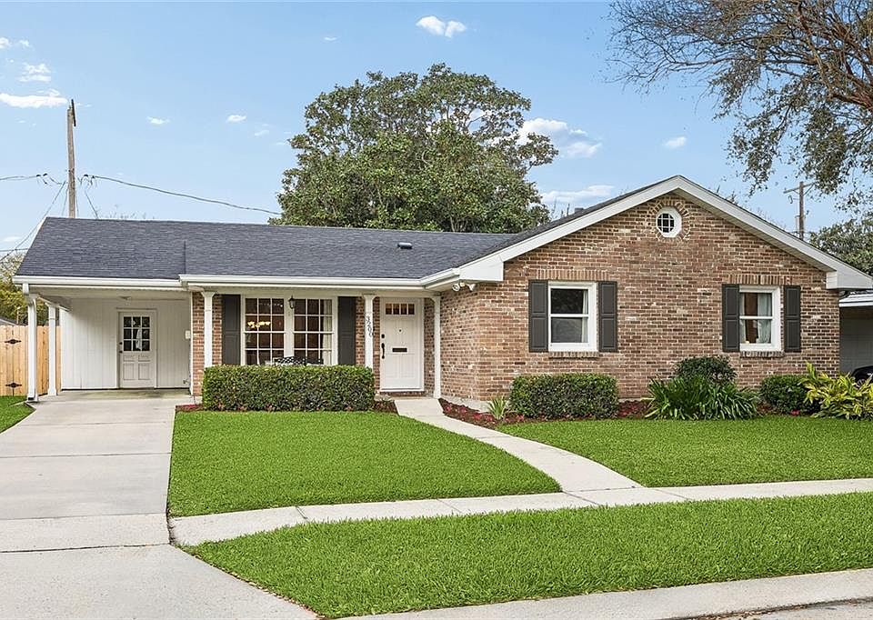 1st image of 3200 Ridgeway Dr